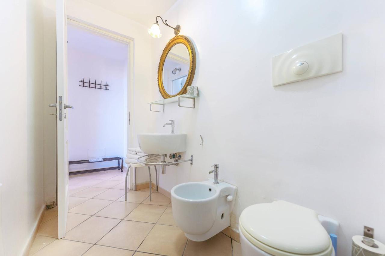 Palazzo Attila - Gioia Apartments Procida Eksteriør billede