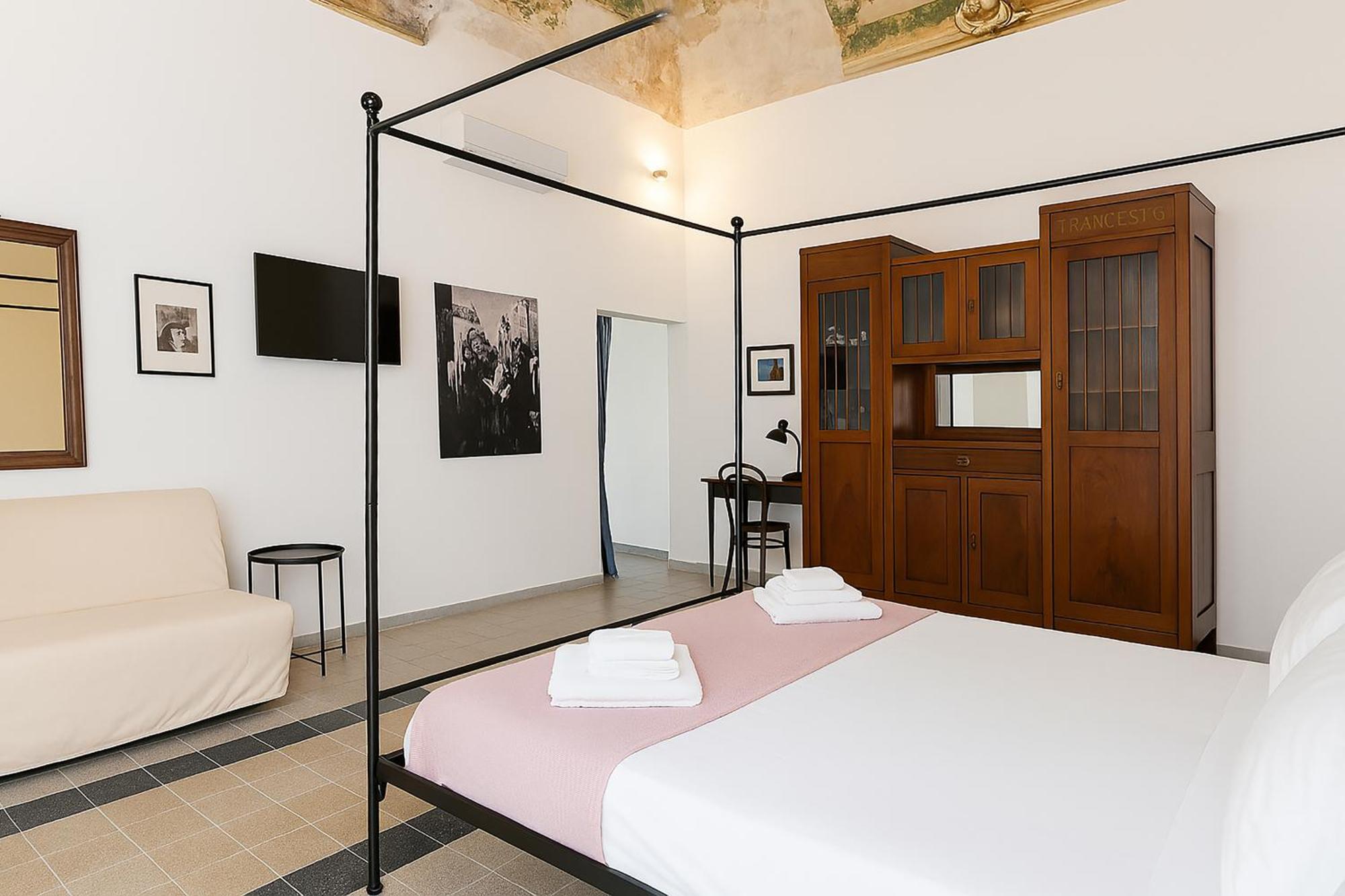 Palazzo Attila - Gioia Apartments Procida Eksteriør billede